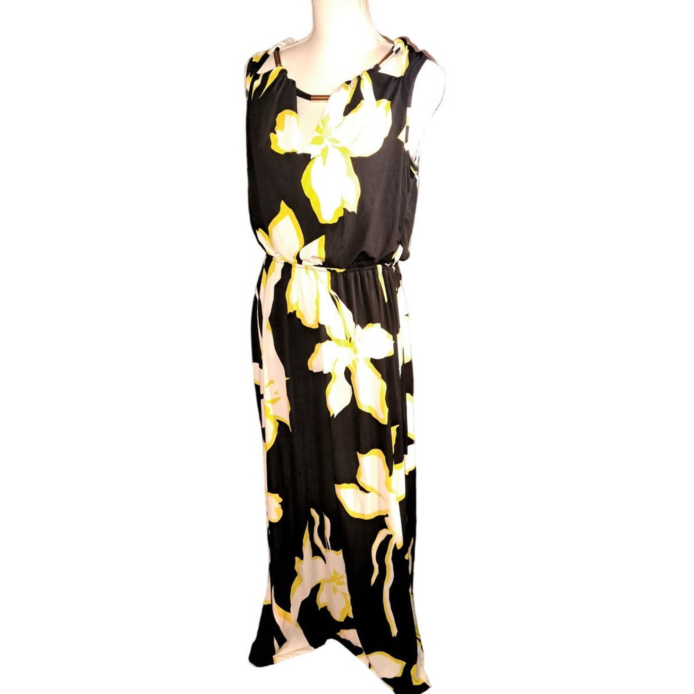 SPRING SALE! GORGEOUS - SEXY-Flirty Sangria maxi size 10 dress Gold accents